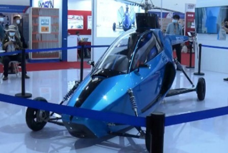 В Китае создали новый летающий автомобиль 