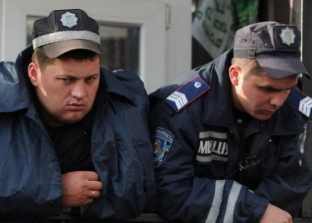 В больших городах Украины не хватает полицейских