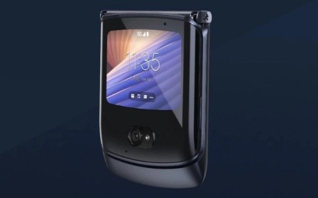    Motorola RAZR 3