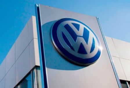 Volkswagen учитывая жалобы клиентов, вернется к старой технологии