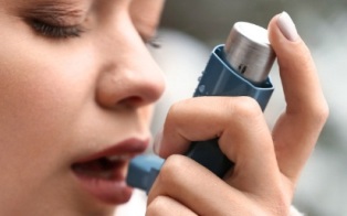 Аллергологи считают, что вирусы увеличивают приступы астмы