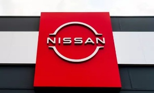 Renault сократит свою долю в японской компании Nissan