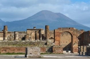 В Помпеях возобновились раскопки: археологи рассчитывают на сенсацию