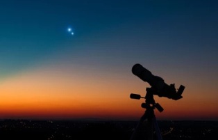 Венера и Юпитер в соединении: когда можно полюбоваться феноменом