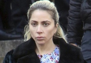 Леди Гага сильно похудела и грустит: что с ней происходит