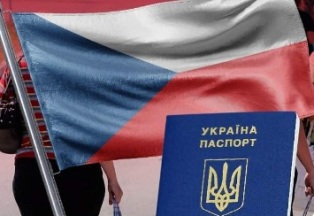 Чехия заплатит украинским беженцам за возвращение домой