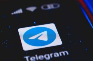  Telegram       