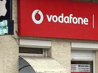 Vodafone      