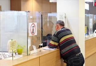 ЕС введет обязательные регистрационные сертификаты для каждой машины ЕС введет обязательные регистрационные сертификаты для каждой машины