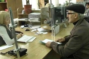 Пенсии поднимут почти на 600 гривен: кому и при каких условиях Пенсии поднимут почти на 600 гривен: кому и при каких условиях