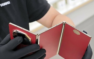 Новый складной смартфон Huawei принесет с собой значительные улучшения Новый складной смартфон Huawei принесет с собой значительные улучшения