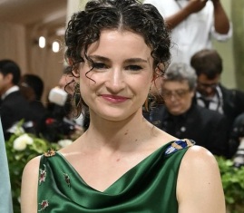 Новая эра для журнала Vogue: кто станет преемником Анны Винтур Новая эра для журнала Vogue: кто станет преемником Анны Винтур