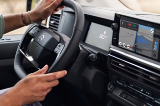 Новый дизельный двигатель 2.2 для фургонов среднего размера от Citroen, Fiat, Opel и Peugeot Новый дизельный двигатель 2.2 для фургонов среднего размера от Citroen, Fiat, Opel и Peugeot