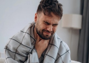 Как облегчить боль в горле: эксперты советуют, что есть и чего избегать Как облегчить боль в горле: эксперты советуют, что есть и чего избегать