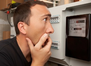 Завышенные счета за свет: почему потребители переплачивают за электроэнергию Завышенные счета за свет: почему потребители переплачивают за электроэнергию