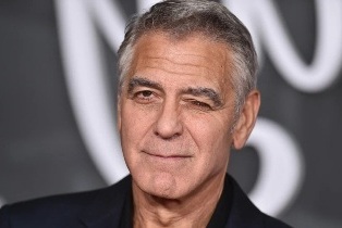 Больше никаких любовных романов: Джордж Клуни раскрывает свое решение Больше никаких любовных романов: Джордж Клуни раскрывает свое решение