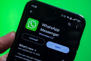 WhatsApp ��������� ������� ���������� � �������������